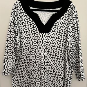 Kim Rogers Soft V Neck Shirt with 3/4 Sleeves